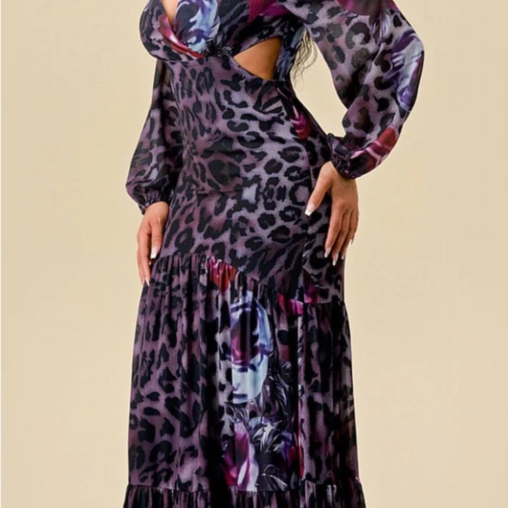 Elegant Leopard Print Maxi Dress